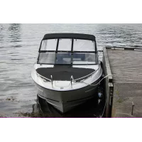 havnepresenning-br-cockpit-c65-bowrider-foran-vindskjermen